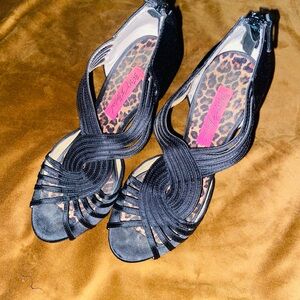 Black Strappy Women's Shoes